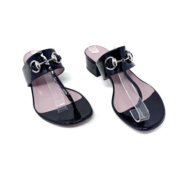 GUCCI Lilane Horsebit Thong Sandals Black Patent Low Block Heel Size EU 37 US 7 - Picture 1 of 7